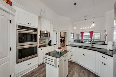 Beautifully Upgraded Lake View Home with Private Mother-In-Law - photo 16