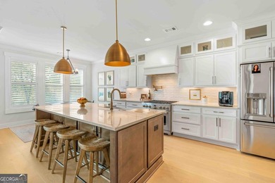 NEW PRICE! Nearly 6,000 sq ft of total potential living space in - photo 24