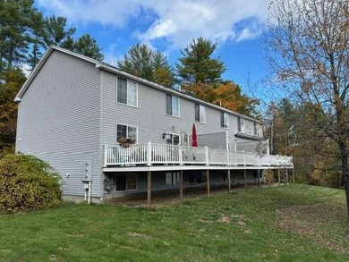 An inviting end unit townhouse-style condominium, minutes to - photo 29
