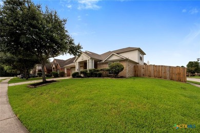 Craftsman inspired 2 story home on a corner lot with mature - photo 34