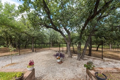 Beautifully Upgraded Lake View Home with Private Mother-In-Law - photo 37