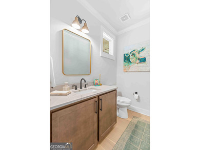 NEW PRICE! Nearly 6,000 sq ft of total potential living space in - photo 40