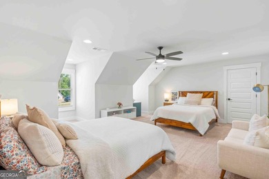 NEW PRICE! Nearly 6,000 sq ft of total potential living space in - photo 41