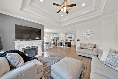 LOCATION! GATED COMMUNITY! MOVE IN READY! RENTALS SIX MONTHS OR - photo 1