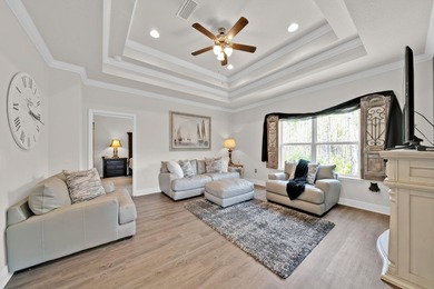 LOCATION! GATED COMMUNITY! MOVE IN READY! RENTALS SIX MONTHS OR - photo 3