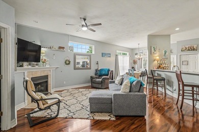 Spacious 4-bedroom, 2-bath home situated on a desirable corner - photo 7