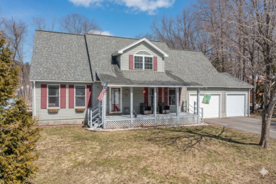 Beautiful Home On Fairway #3 - photo 1