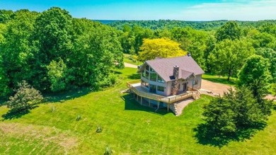 (private lake, pond, creek) Home For Sale in Richland Center Wisconsin