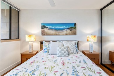 Live on the Beach! Wake up to the sound of waves in this direct - photo 27