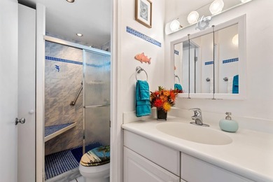 Live on the Beach! Wake up to the sound of waves in this direct - photo 28