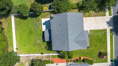 Set on a quiet cul-de-sac, 41 Lakeside Drive offers a sense of - photo 43