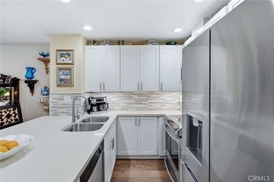 Ideally situated in one of the most sought-after locations - photo 16