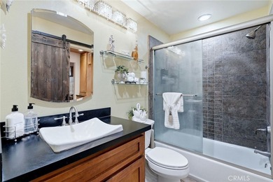 Ideally situated in one of the most sought-after locations - photo 19