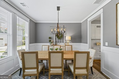 Beautiful farmhouse less than 1 mile from downtown Monroe and - photo 10