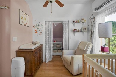 Don't let the size fool you, this beautifully updated 3-bedroom - photo 22