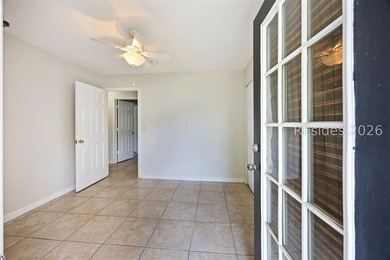 This 3BR/2BA villa at The Estate at Westbury offers a bright - photo 28