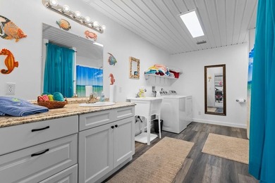 Welcome to this one-of-a-kind Steinhatchee retreat offering - photo 10