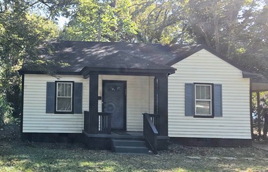 Yazoo River Home For Sale in Greenwood Mississippi