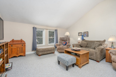 Beautiful Home On Fairway #3 - photo 18