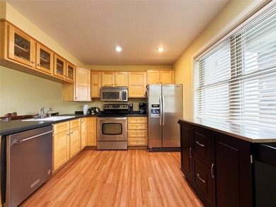 Enjoy easy lake life at Tagalong with this 2 bedroom, 2 bath - photo 4