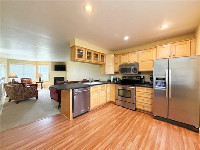 Enjoy easy lake life at Tagalong with this 2 bedroom, 2 bath - photo 5