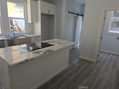 BACK ON THE MARKET! Seller will credit buyer for interest rate - photo 30