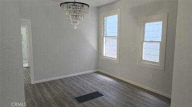 BACK ON THE MARKET! Seller will credit buyer for interest rate - photo 42