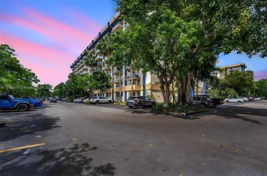 Blue Lagoon Lake Condo For Sale in Miami Florida