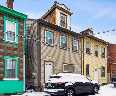 Allegheny River Home For Sale in East Allegheny Pennsylvania