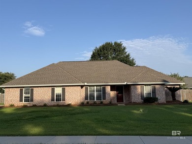 Privacy, Space, Corner Lot, Large Fenced Back Yard, Glassed - photo 1