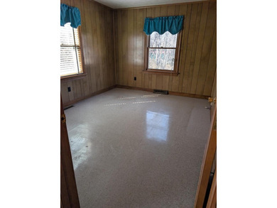 Commercial Property located behind Cumberland Courthouse on - photo 12