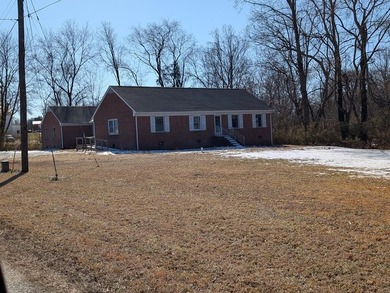 Commercial Property located behind Cumberland Courthouse on - photo 20