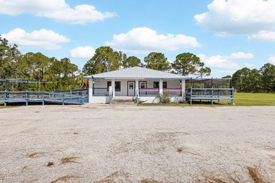 Commercial Opportunity in Cedar Key - Situated on 1.19 acres - photo 1