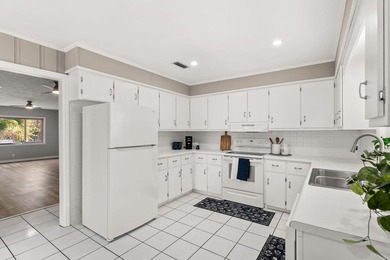 2.88-acre multi-residence property located in the heart of - photo 10