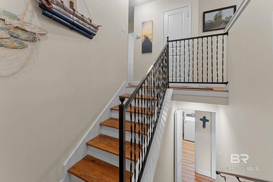 Welcome to this charming home located in the heart of Fairhope! - photo 6