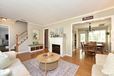 Charming Expanded Cape nestled mid-block offering 4 bedrooms - photo 6