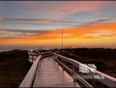 Fantastic Views from this 9th Floor Corner Unit! Four Seasons is - photo 7
