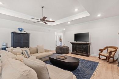 Welcome to this beautifully maintained single-story ranch style - photo 14