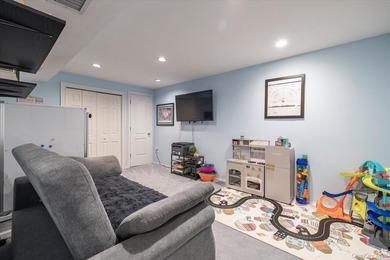 This Townhouse lives large with more than 1,500 square feet of - photo 14
