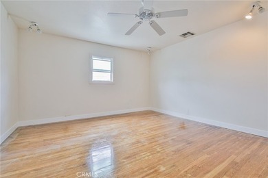 Wow! Wow! Wow! Come see this amazing Opportunity to own a - photo 18
