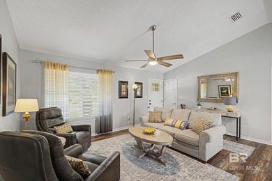Gorgeous Coastal Home with exceptional craftsmanship and - photo 9