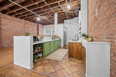 Welcome to your future haven at 100 Prince Street, Penthouse - photo 9