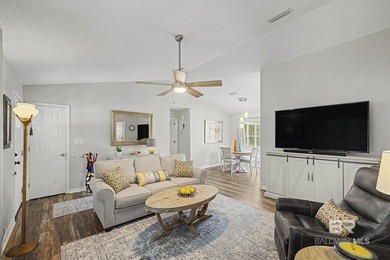 Gorgeous Coastal Home with exceptional craftsmanship and - photo 10