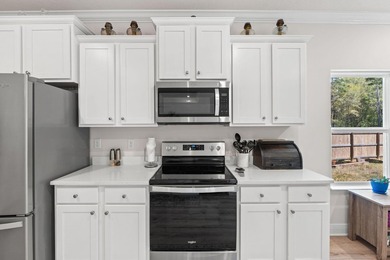 Welcome to this beautifully maintained single-story ranch style - photo 21