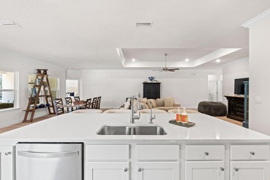 Welcome to this beautifully maintained single-story ranch style - photo 22