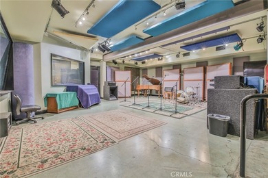 Wow! Wow! Wow! Come see this amazing Opportunity to own a - photo 35