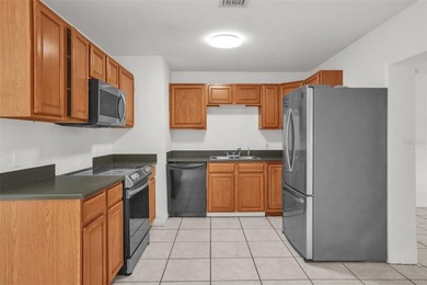 Virtually Staged. Welcome home! Check out this beautiful 4 - photo 6