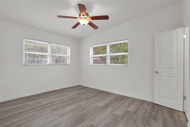 Virtually Staged. Welcome home! Check out this beautiful 4 - photo 10
