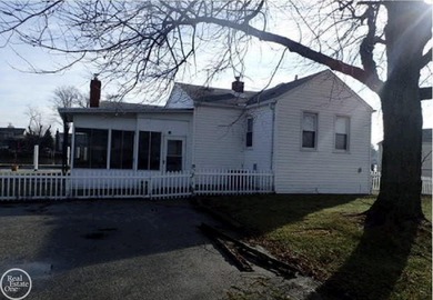 Clinton River Home For Sale in Harrison Michigan