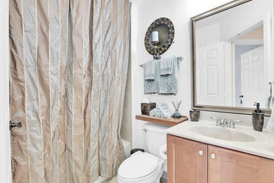 Beautifully maintained 3-bedroom, 2.5-bath townhome offers 1,554 - photo 11